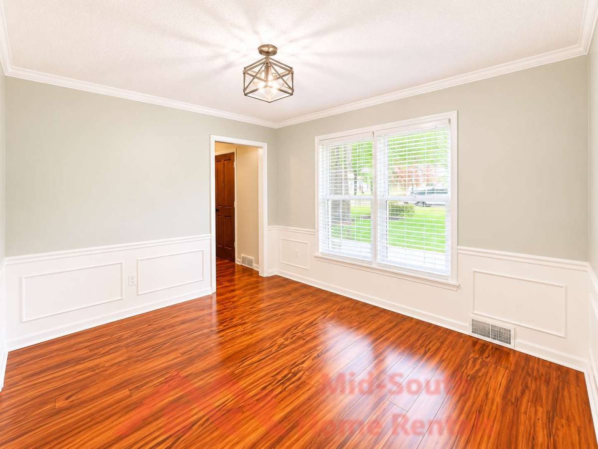 House for rent at 6934 Wynterhall Dr, Germantown, TN 38138
