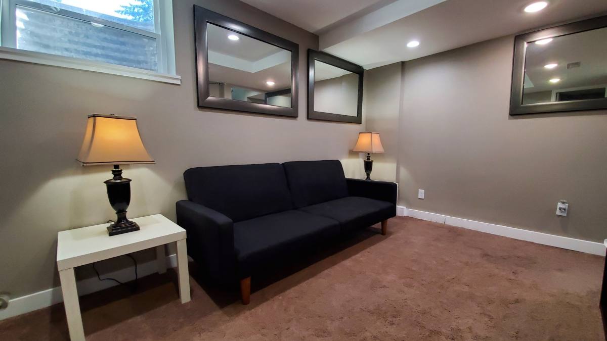 House for rent at 1803 N 200th St, Seattle, WA 98133