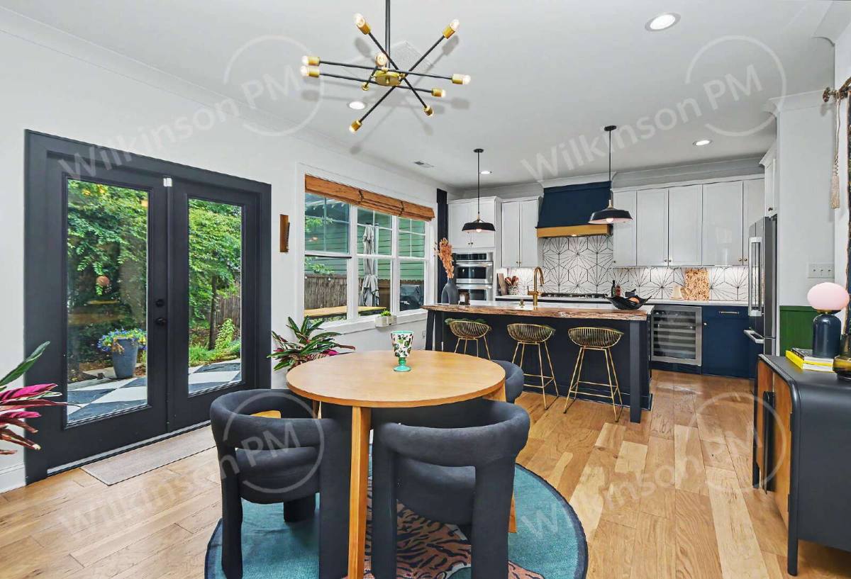 Townhouse for rent at 221 S Gardner Ave, Charlotte, NC 28208