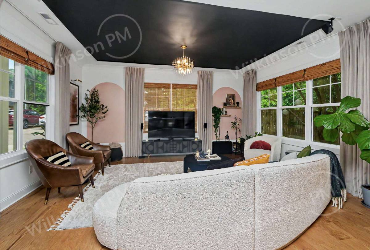 Townhouse for rent at 221 S Gardner Ave, Charlotte, NC 28208