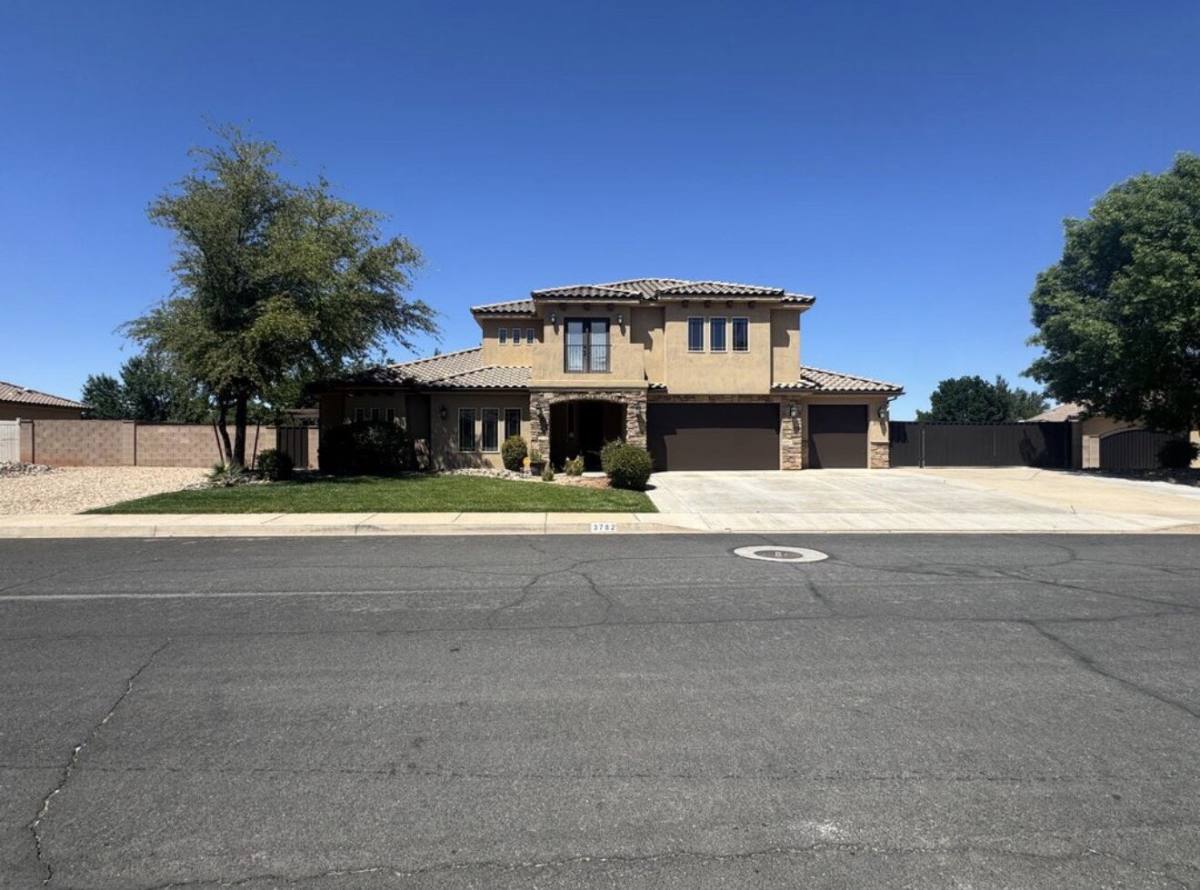 House for rent at 3782 S Brade Lane, Washington, UT 84780