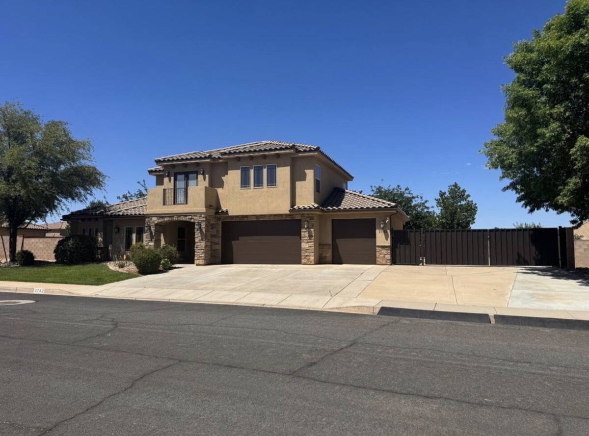 House for rent at 3782 S Brade Lane, Washington, UT 84780