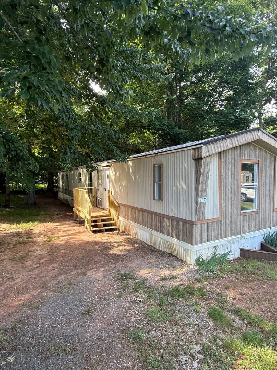 House for rent at 137 Barrington Dr, Madison Heights, VA 24572