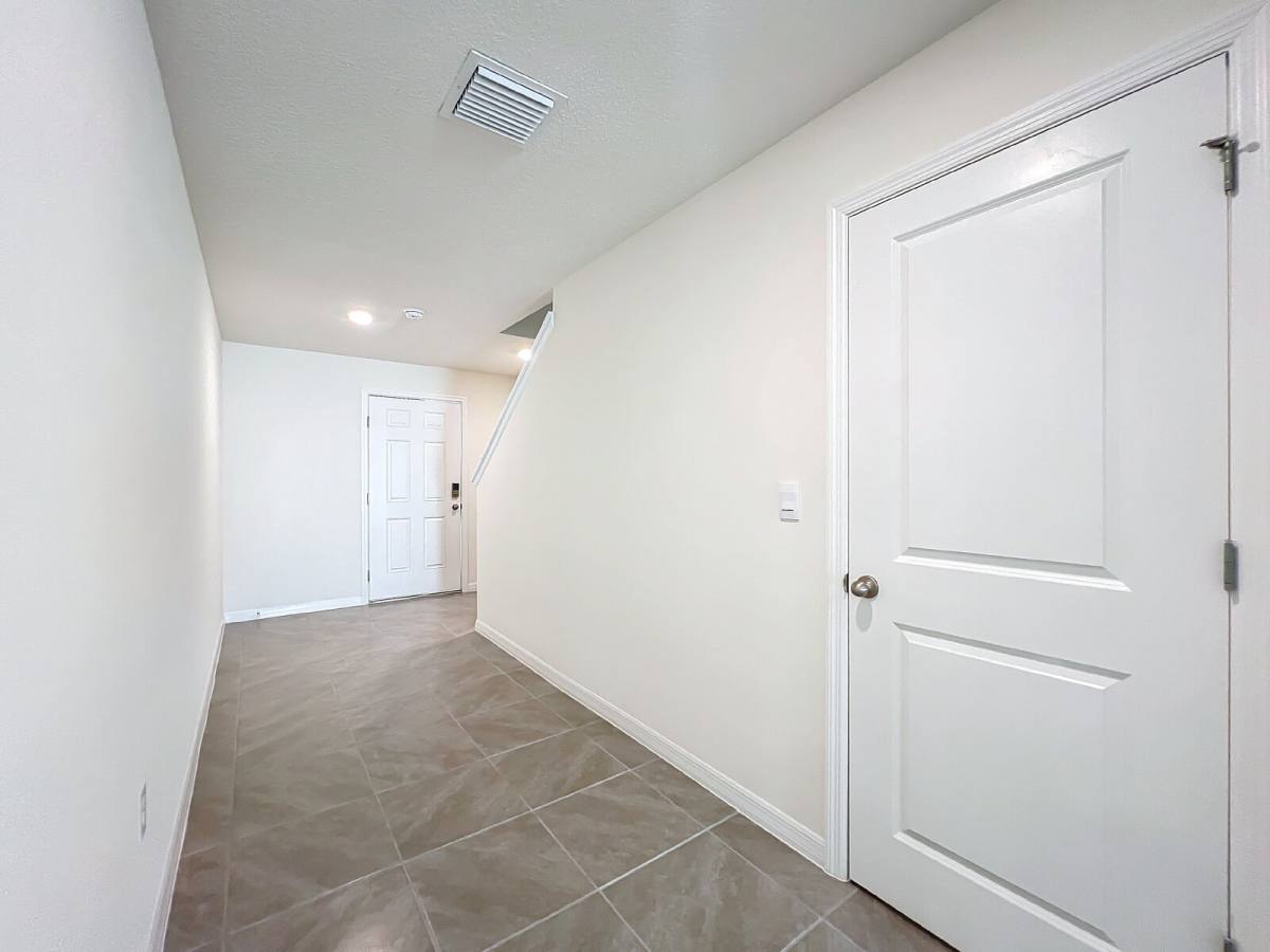 House for rent at 8656 SW 45th Court, Ocala, FL 34476