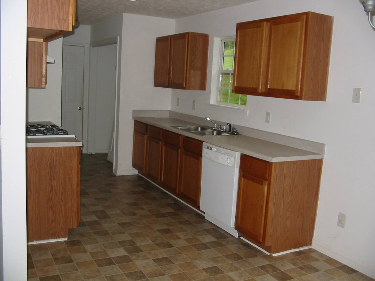 House for rent at 26 Connie Trail, Grantville, GA 30220