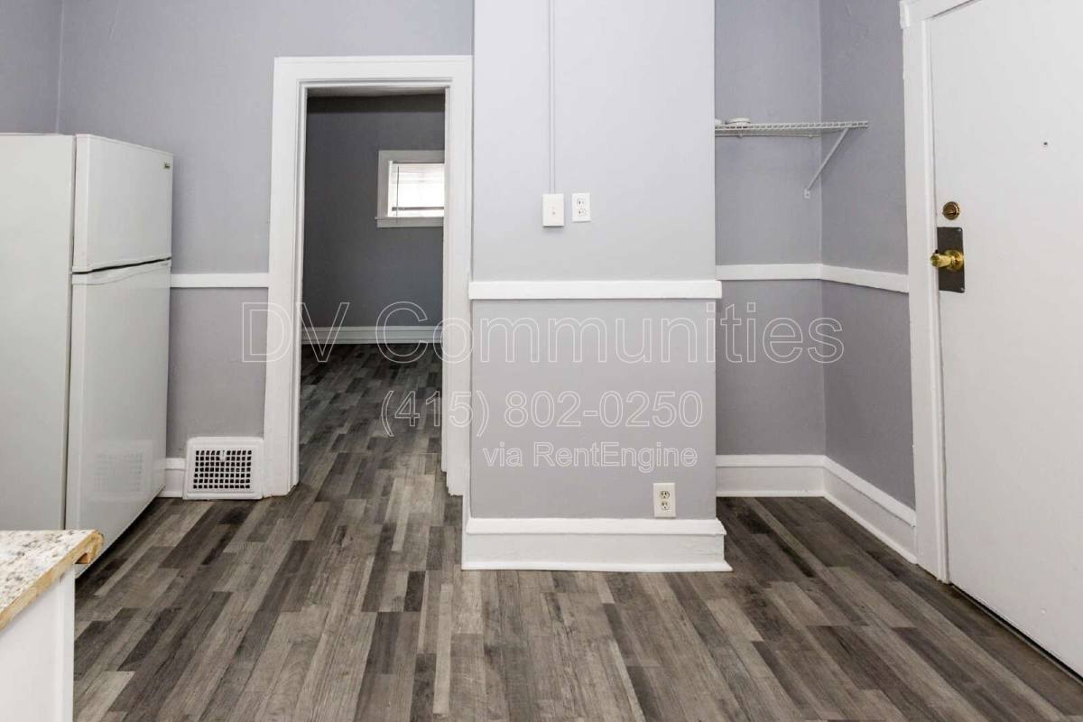 Apartment for rent at 13389 Madison Ave, Lakewood, OH 44107