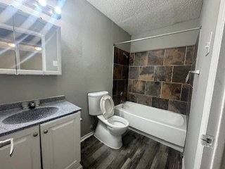 Apartment for rent at 8300 Calmont Ave, Fort Worth, TX 76116