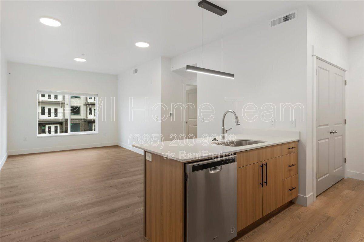 Apartment for rent at 3378 Washington Blvd #302, Ogden, UT 84401