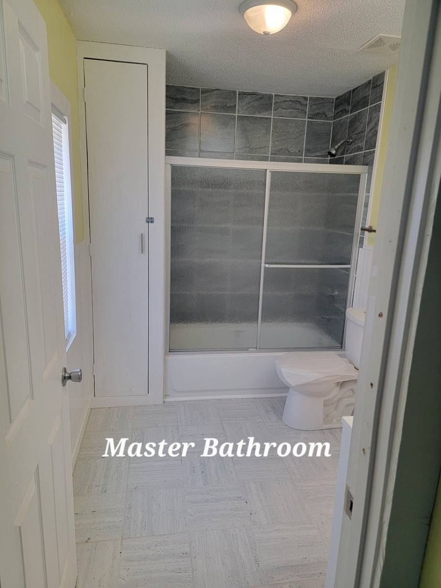 House for rent at 2154 S Seneca St, Wichita, KS 67213