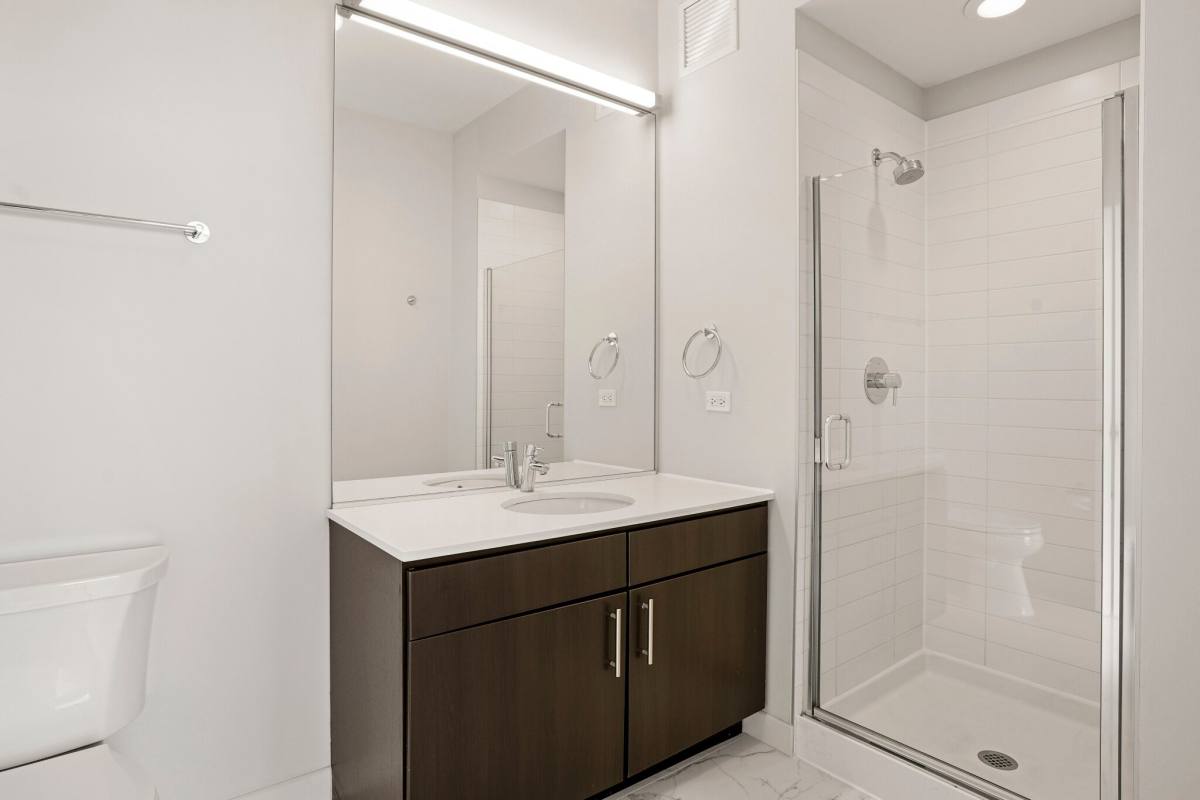 Apartment for rent at 755 W Quincy St, Chicago, IL 60661