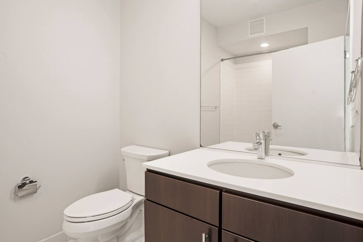 Apartment for rent at 755 W Quincy St, Chicago, IL 60661