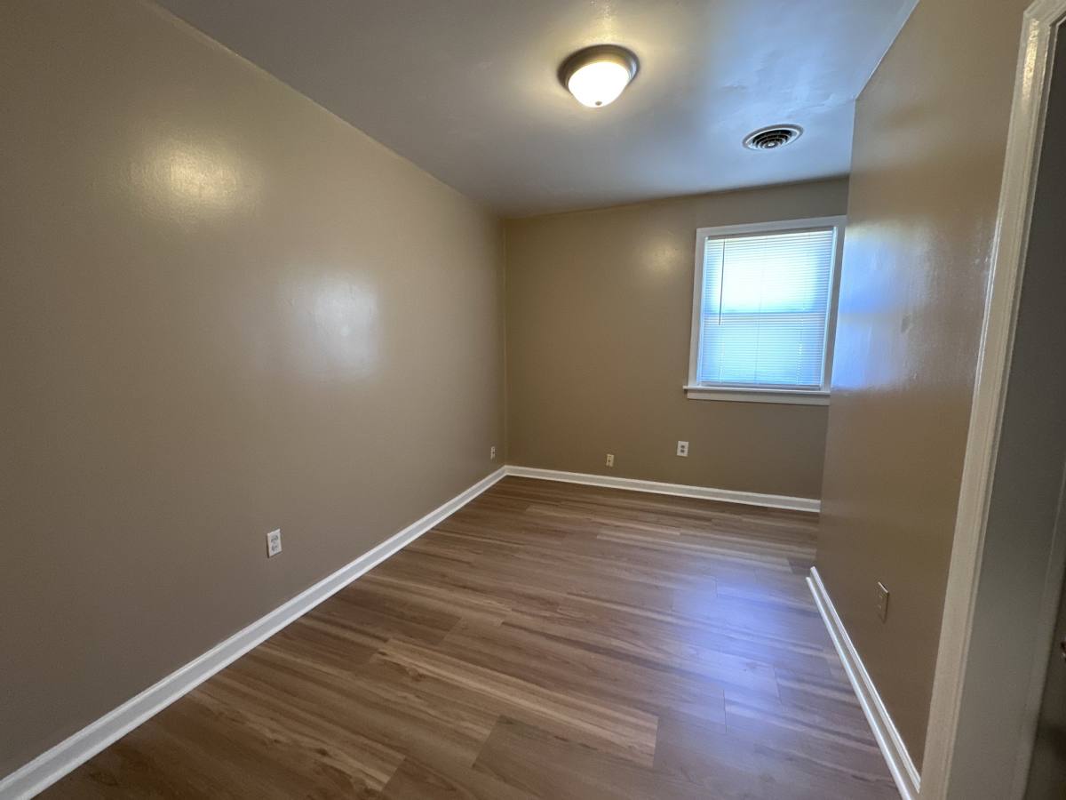 House for rent at 210 Natchez Rd, Richmond, VA 23223