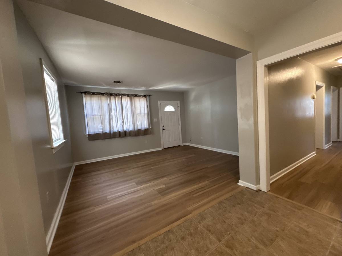 House for rent at 210 Natchez Rd, Richmond, VA 23223