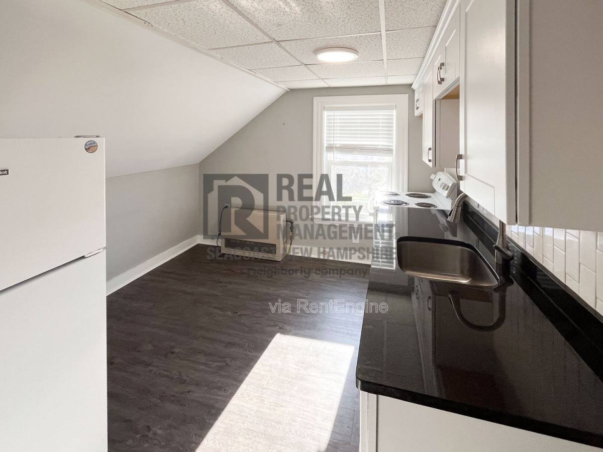 Apartment for rent at 20 Pearl St E, Dover, NH 03820