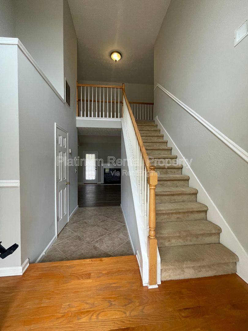 Apartment for rent at 475 Ellesmere Way, Buford, GA 30518