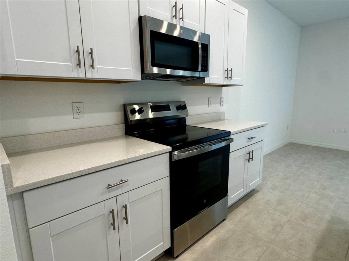 Townhouse for rent at 3037 Canary Ave, Davenport, FL 33837