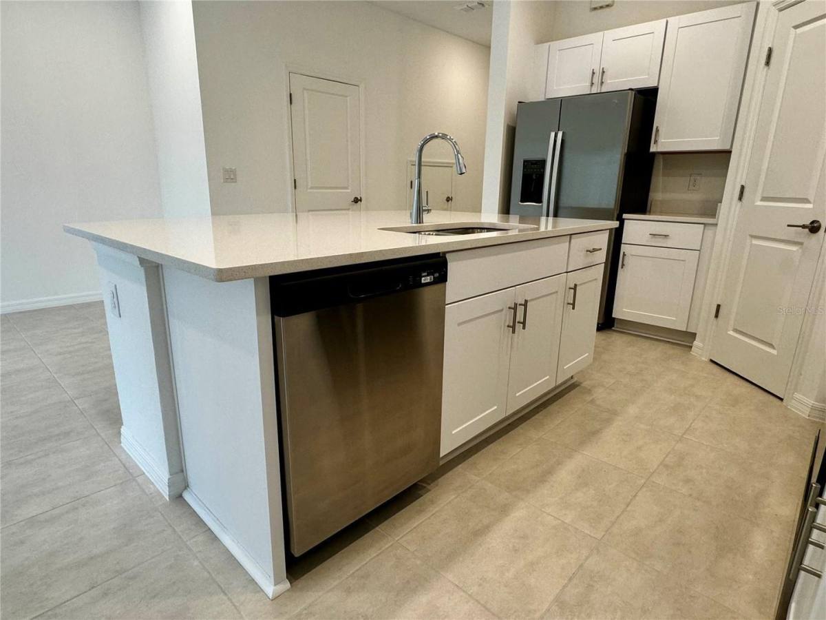 Townhouse for rent at 3037 Canary Ave, Davenport, FL 33837