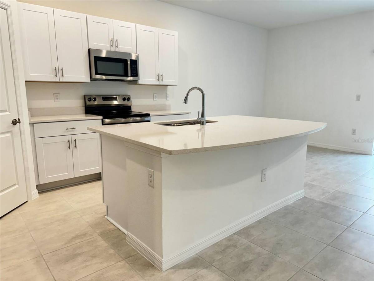 Townhouse for rent at 3037 Canary Ave, Davenport, FL 33837