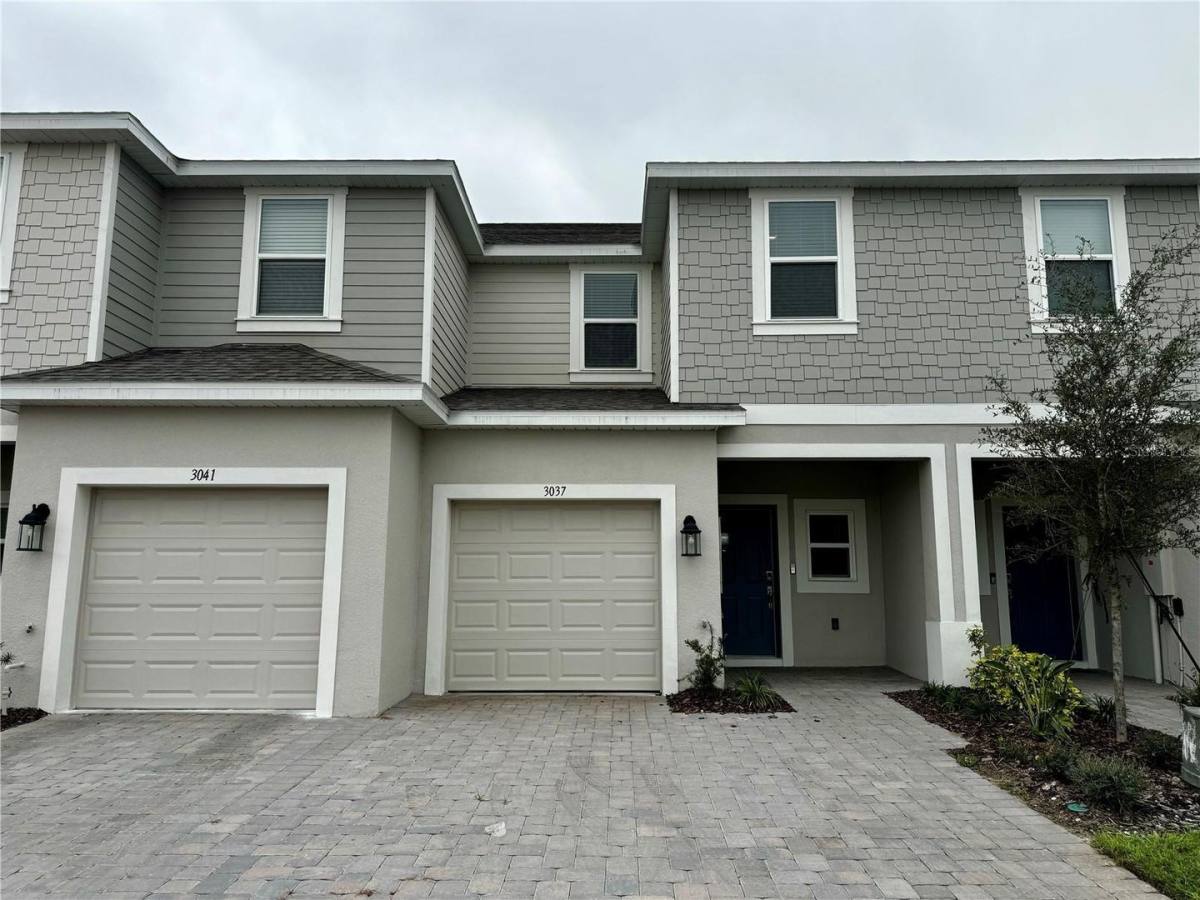 Townhouse for rent at 3037 Canary Ave, Davenport, FL 33837