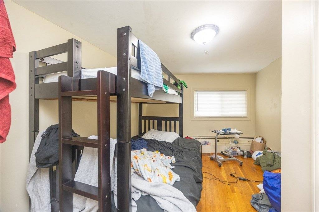 Apartment for rent at 122-126 Marianna St #1, Lynn, MA 01905