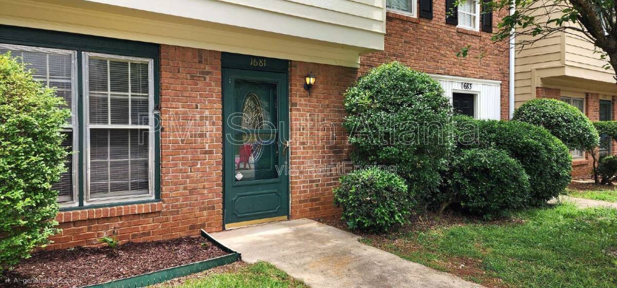 Townhouse for rent at 1681 Winchester Way SE, Conyers, GA 30013