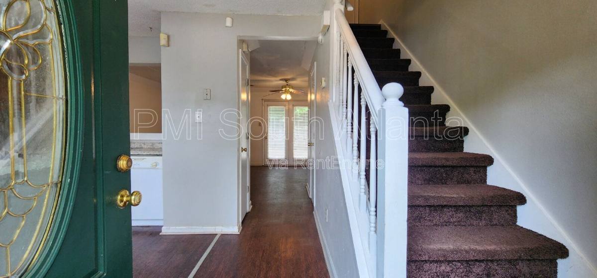 Townhouse for rent at 1681 Winchester Way SE, Conyers, GA 30013