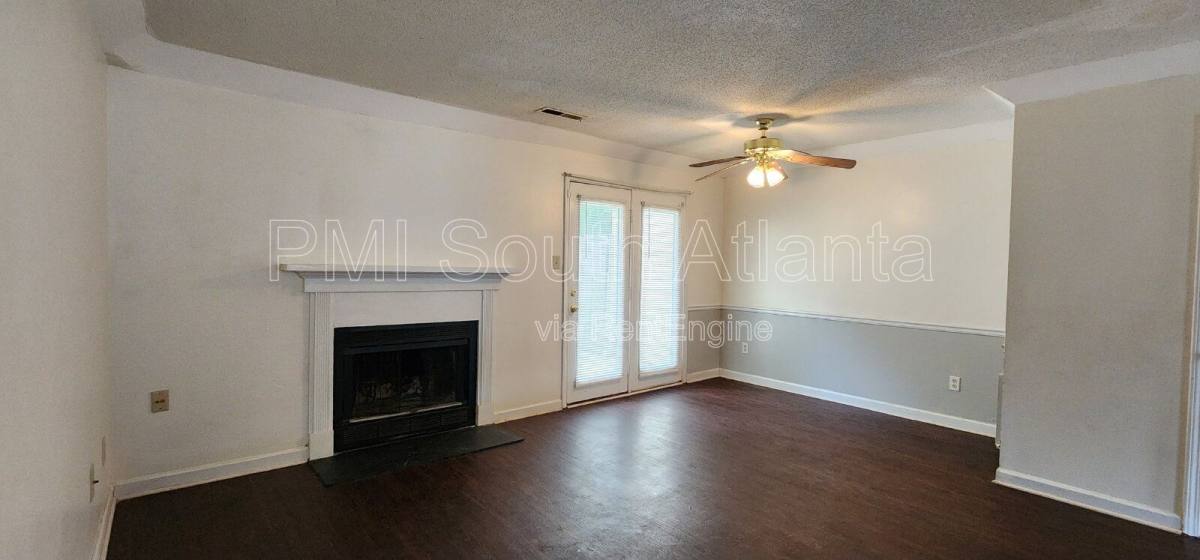 Townhouse for rent at 1681 Winchester Way SE, Conyers, GA 30013