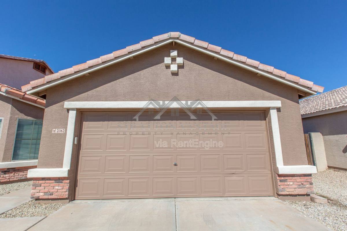House for rent at 21162 E Aspen Valley Dr, Queen Creek, AZ 85142