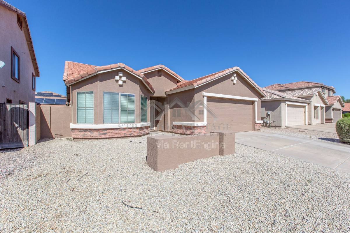 House for rent at 21162 E Aspen Valley Dr, Queen Creek, AZ 85142