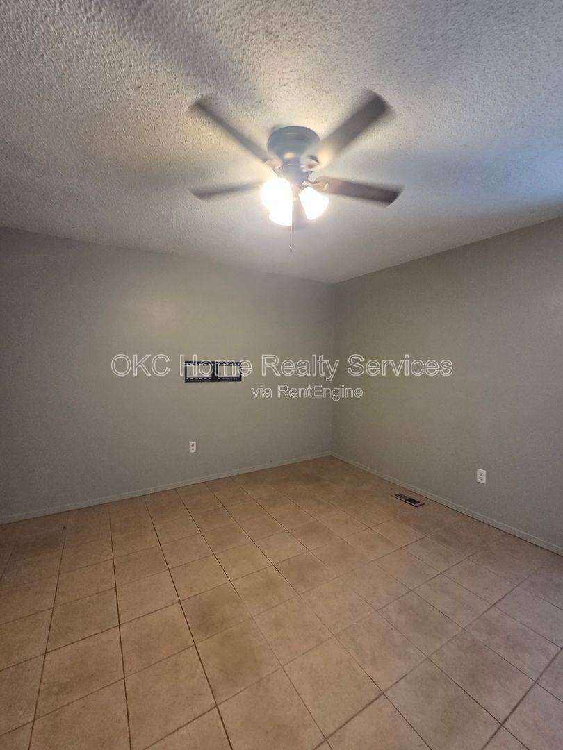 House for rent at 6715 Lyrewood Lane, Oklahoma City, OK 73132