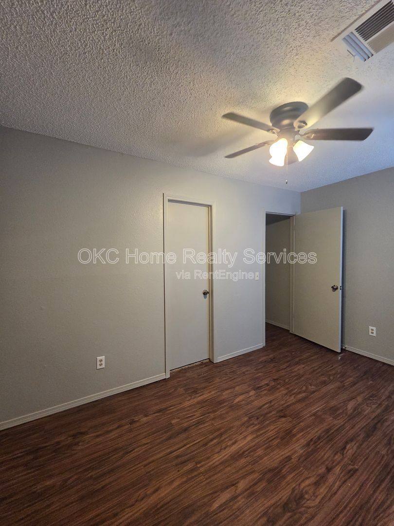 House for rent at 6715 Lyrewood Lane, Oklahoma City, OK 73132