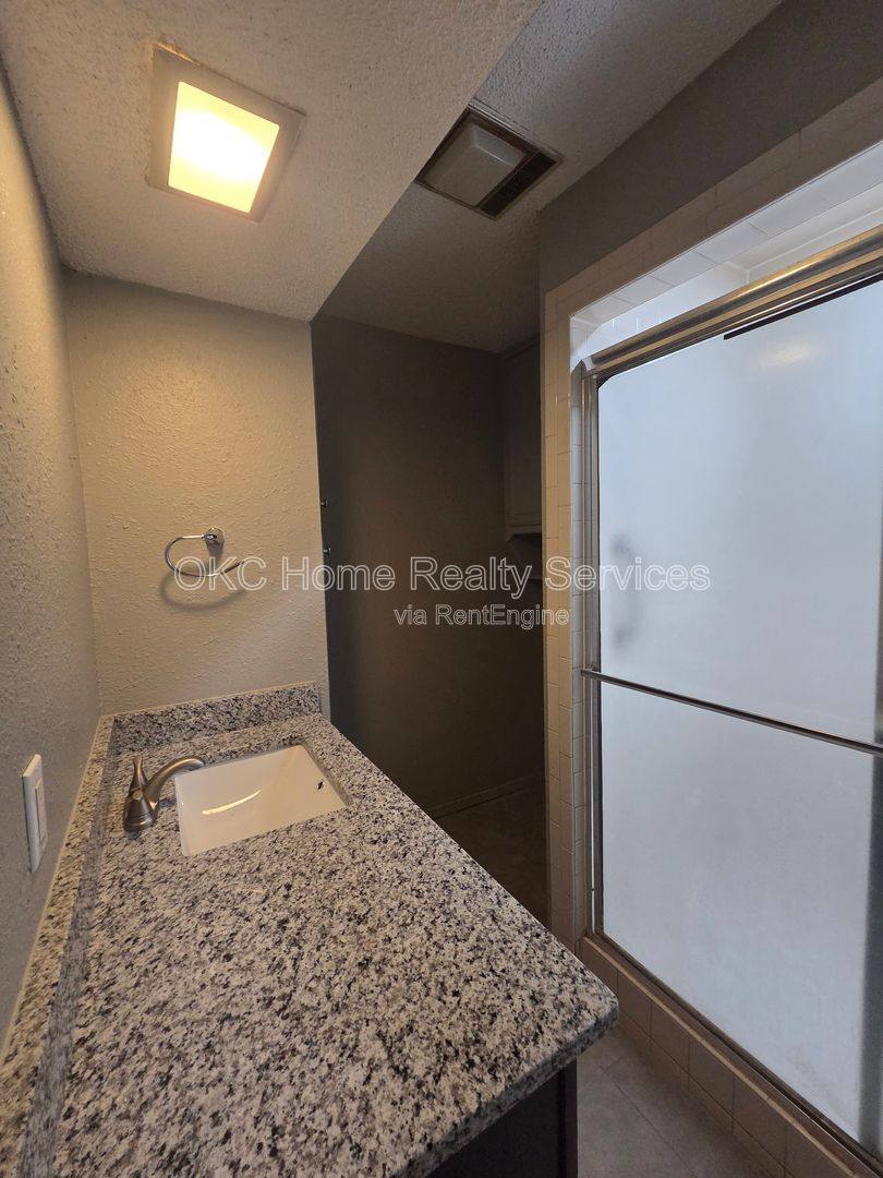 House for rent at 6715 Lyrewood Lane, Oklahoma City, OK 73132