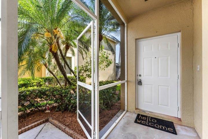 Townhouse for rent at 2482 Cordoba Bend, Fort Lauderdale, FL 33327
