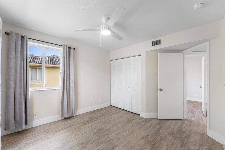 Townhouse for rent at 2482 Cordoba Bend, Fort Lauderdale, FL 33327
