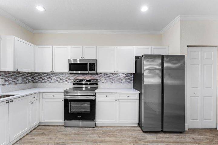 Townhouse for rent at 2482 Cordoba Bend, Fort Lauderdale, FL 33327
