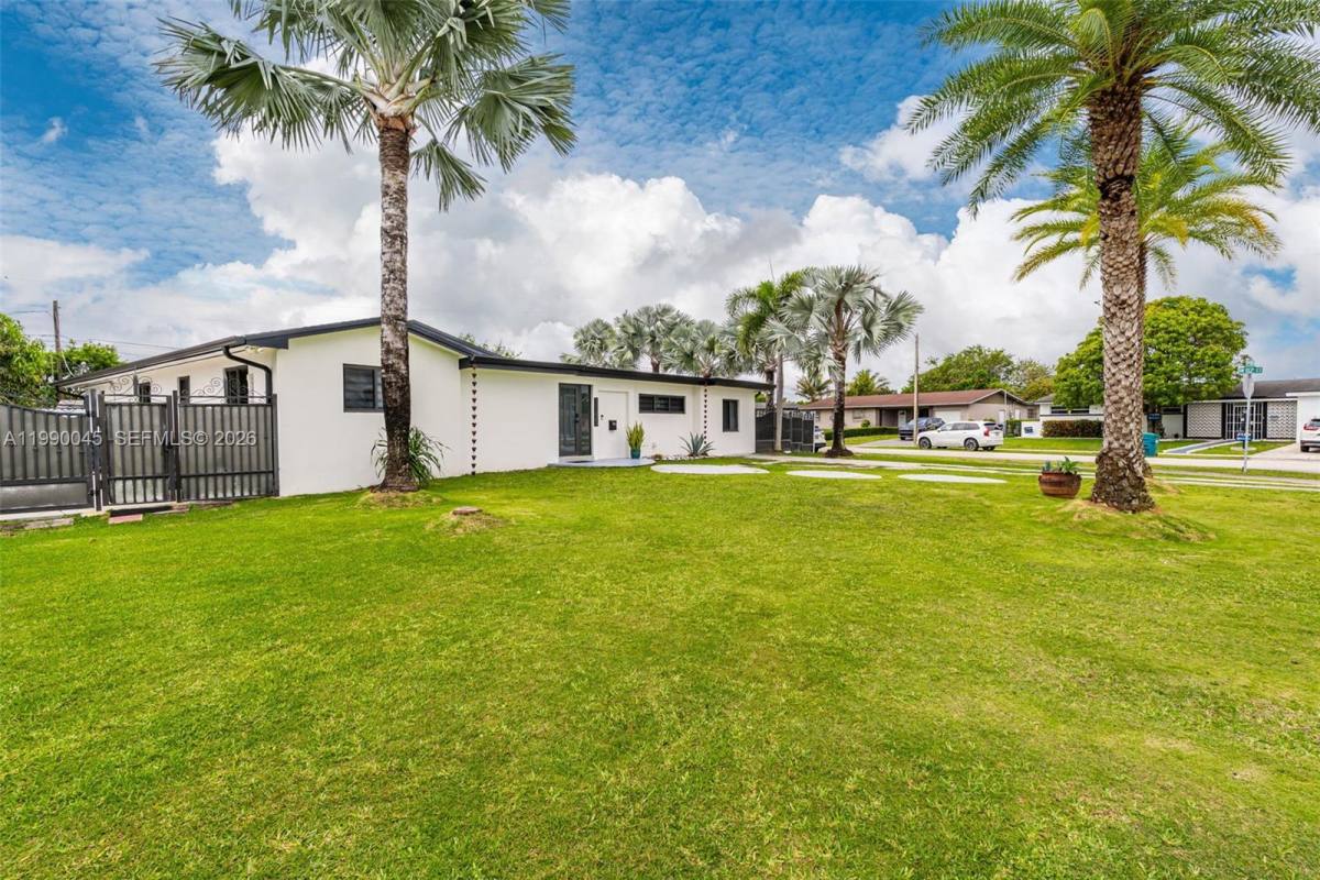 House for rent at 11220 SW 181st Terrace, Miami, FL 33157