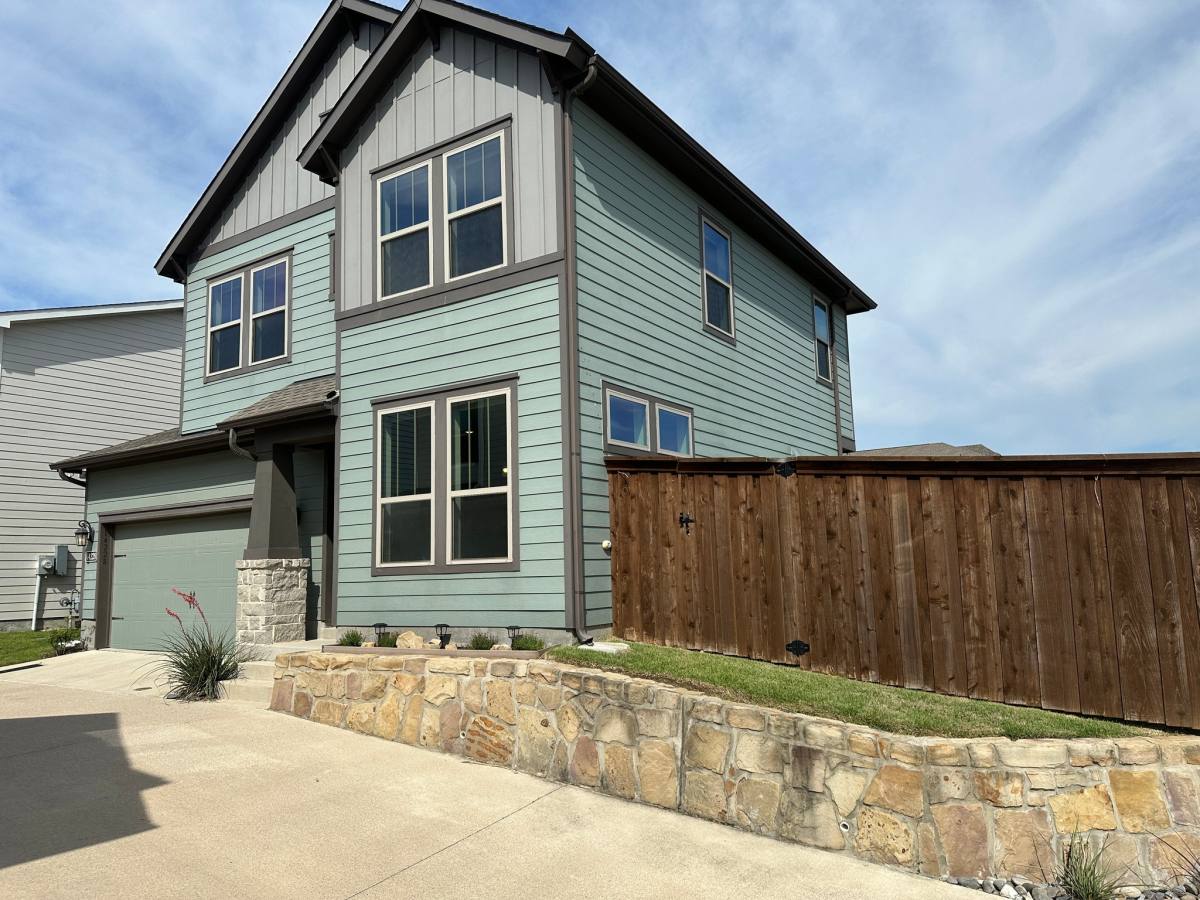House for rent at 14228 Walsh Ave, Aledo, TX 76008