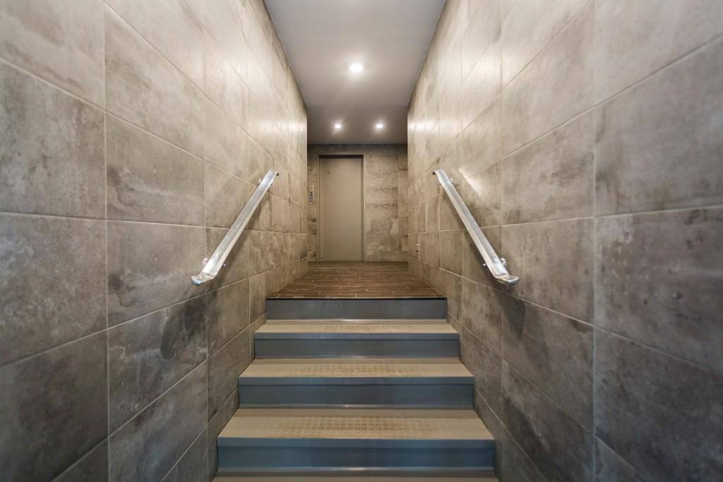 Apartment for rent at 6119 N Kenmore Ave #101, Chicago, IL 60660
