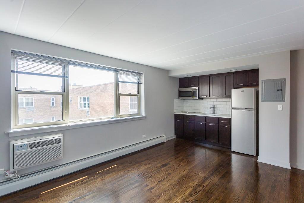 Apartment for rent at 6119 N Kenmore Ave #101, Chicago, IL 60660