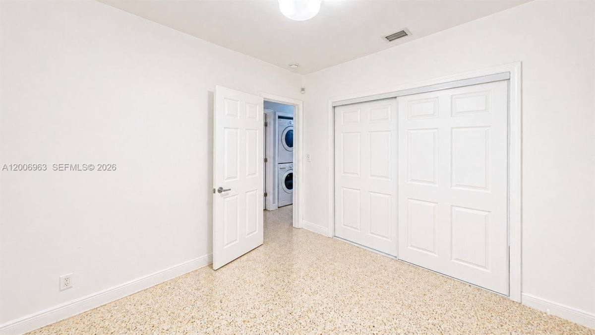 House for rent at 3630 Percival Ave, Miami, FL 33133
