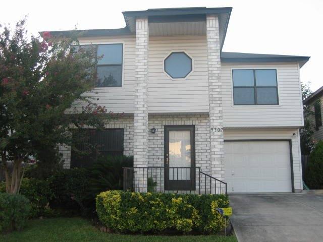 House for rent at 9307 Mountain Field Dr, San Antonio, TX 78240