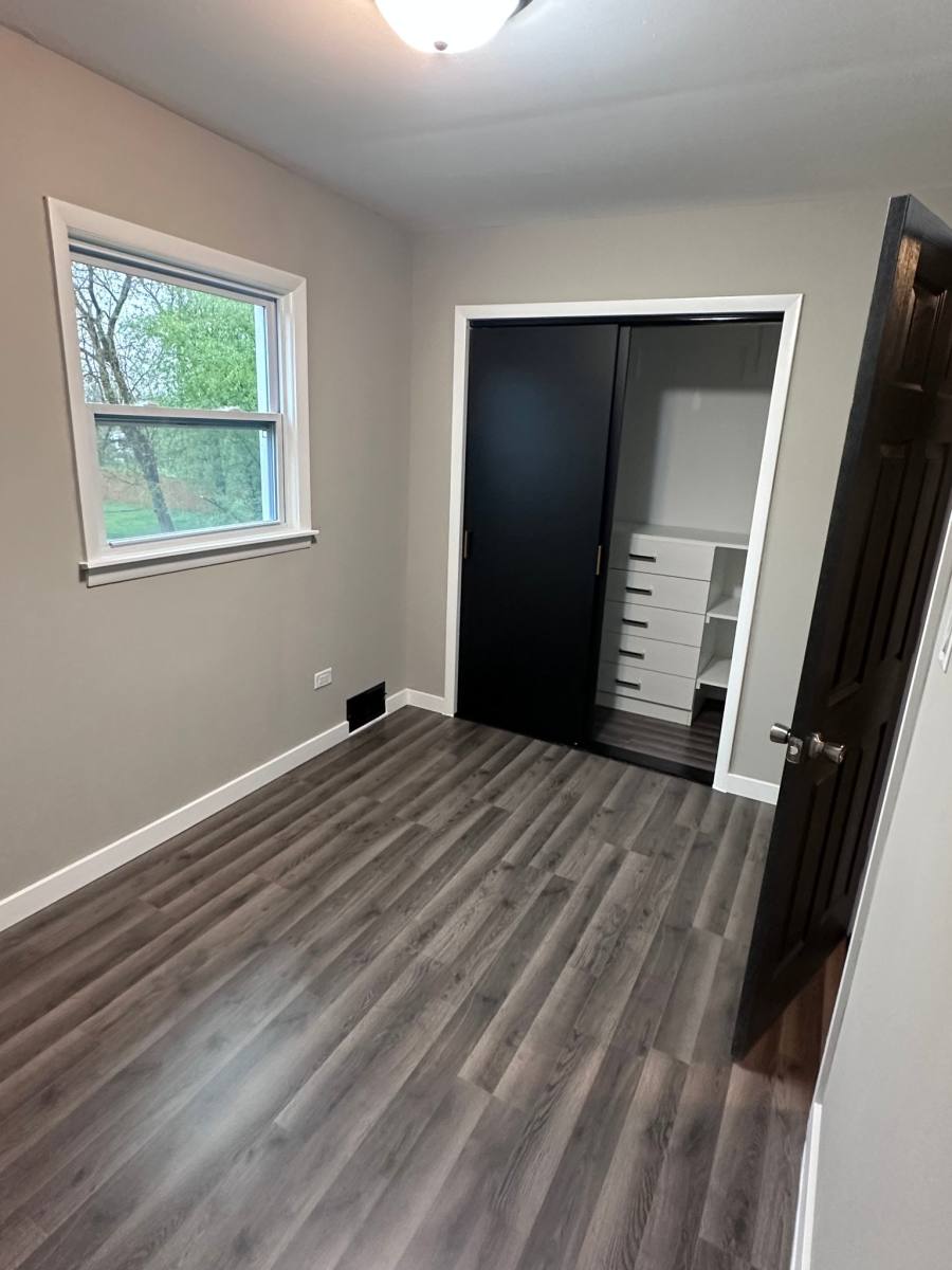Apartment for rent at 15237 4th Ave #2, Harvey, IL 60426