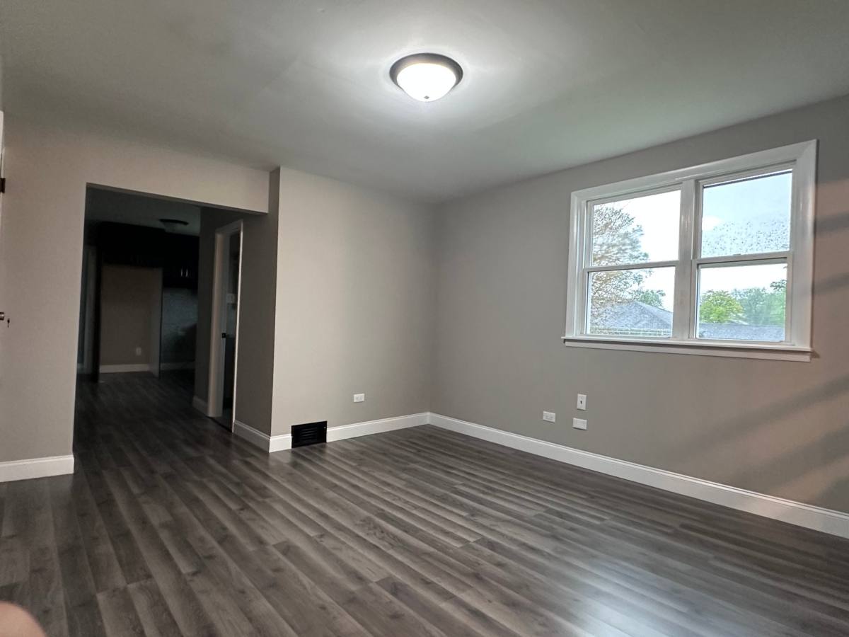 Apartment for rent at 15237 4th Ave #2, Harvey, IL 60426