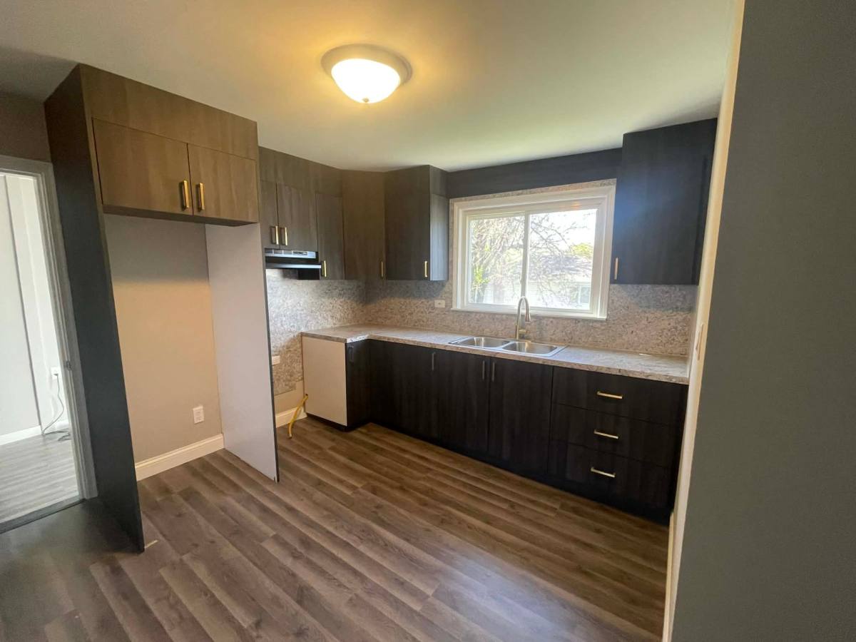Apartment for rent at 15237 4th Ave #2, Harvey, IL 60426