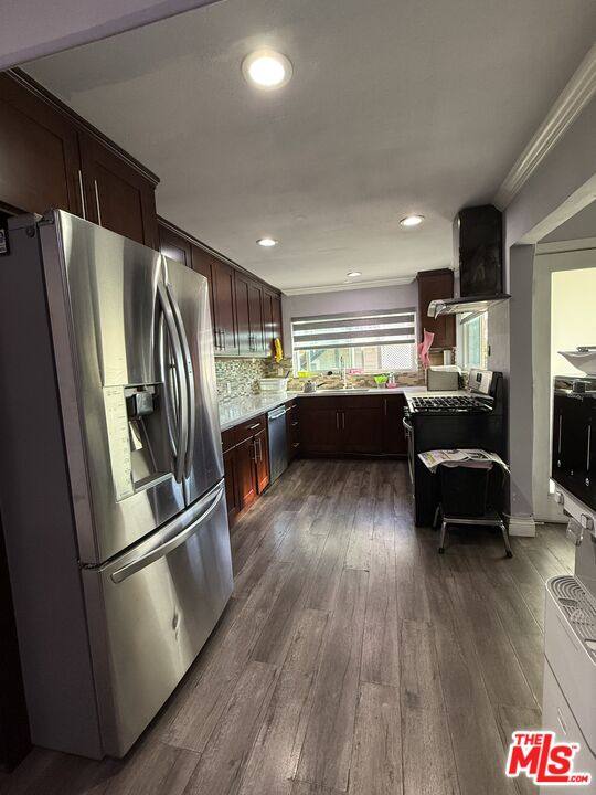 House for rent at 731 Crenshaw Blvd, Los Angeles, CA 90005