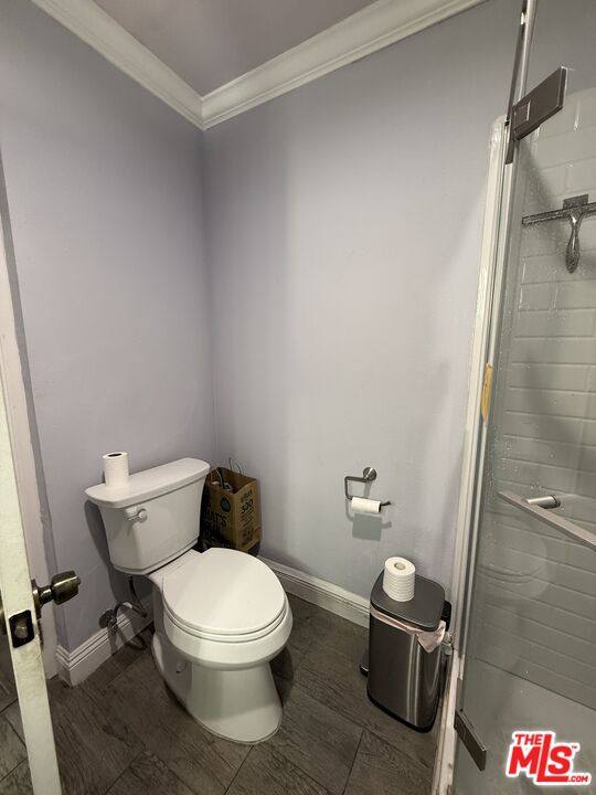 House for rent at 731 Crenshaw Blvd, Los Angeles, CA 90005