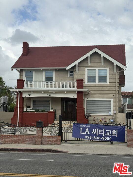 House for rent at 731 Crenshaw Blvd, Los Angeles, CA 90005