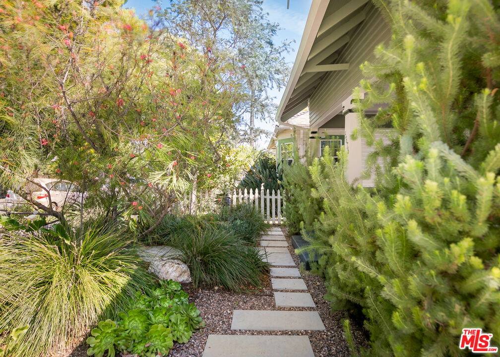 House for rent at 5676 Hub St, Los Angeles, CA 90042