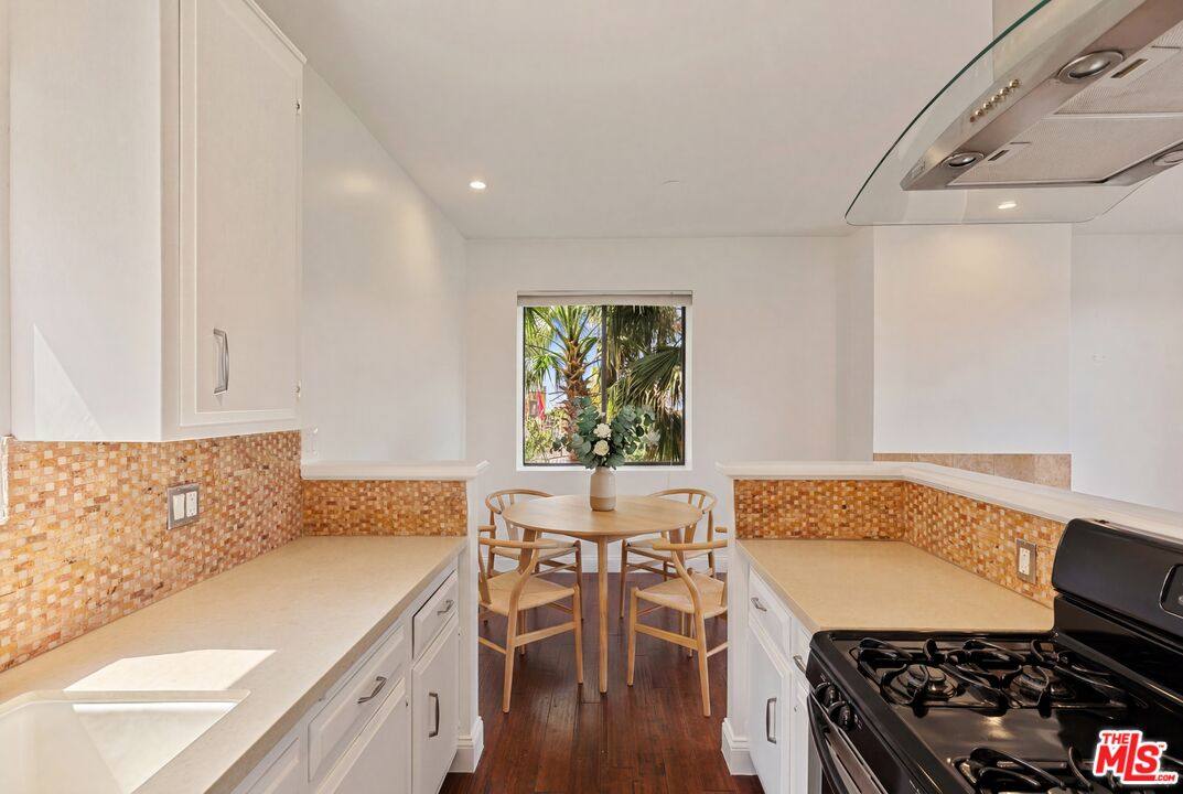 House for rent at 2013 Cyprean Dr, Los Angeles, CA 90046