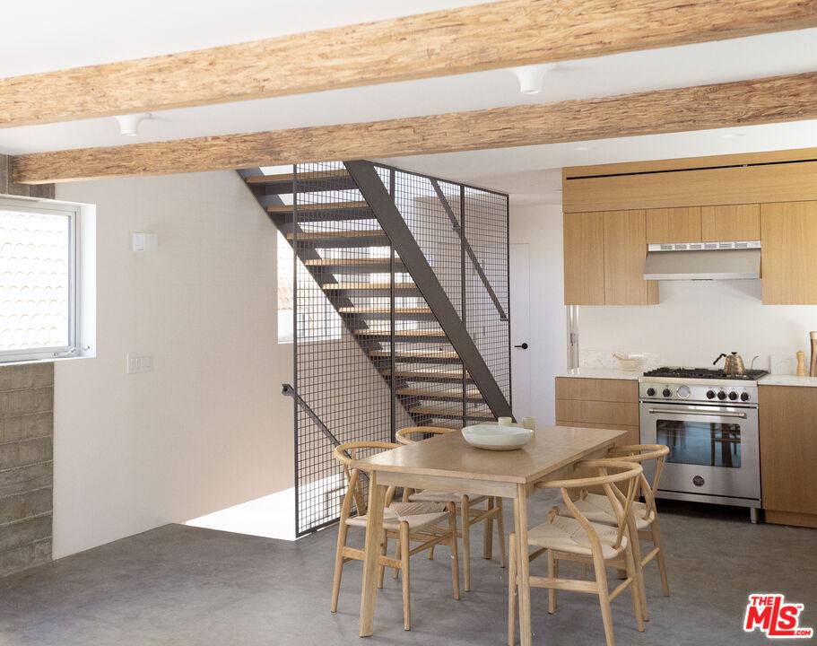 House for rent at 8870 Wonderland Ave, Los Angeles, CA 90046